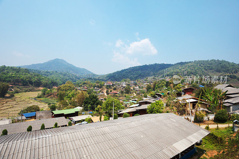 在Amphoe Samsoeng的庞彻和清迈省的山脉全景